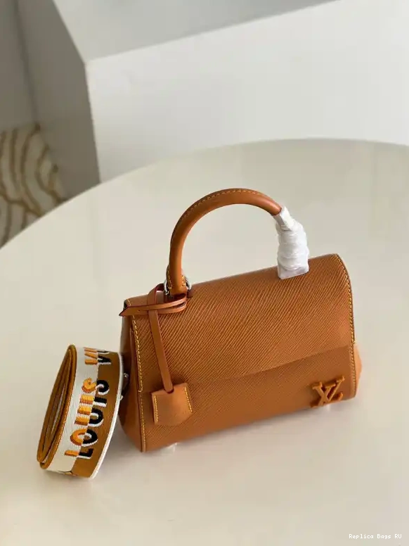 Cheap LOUIS VUITTON CLUNY MINI 0703